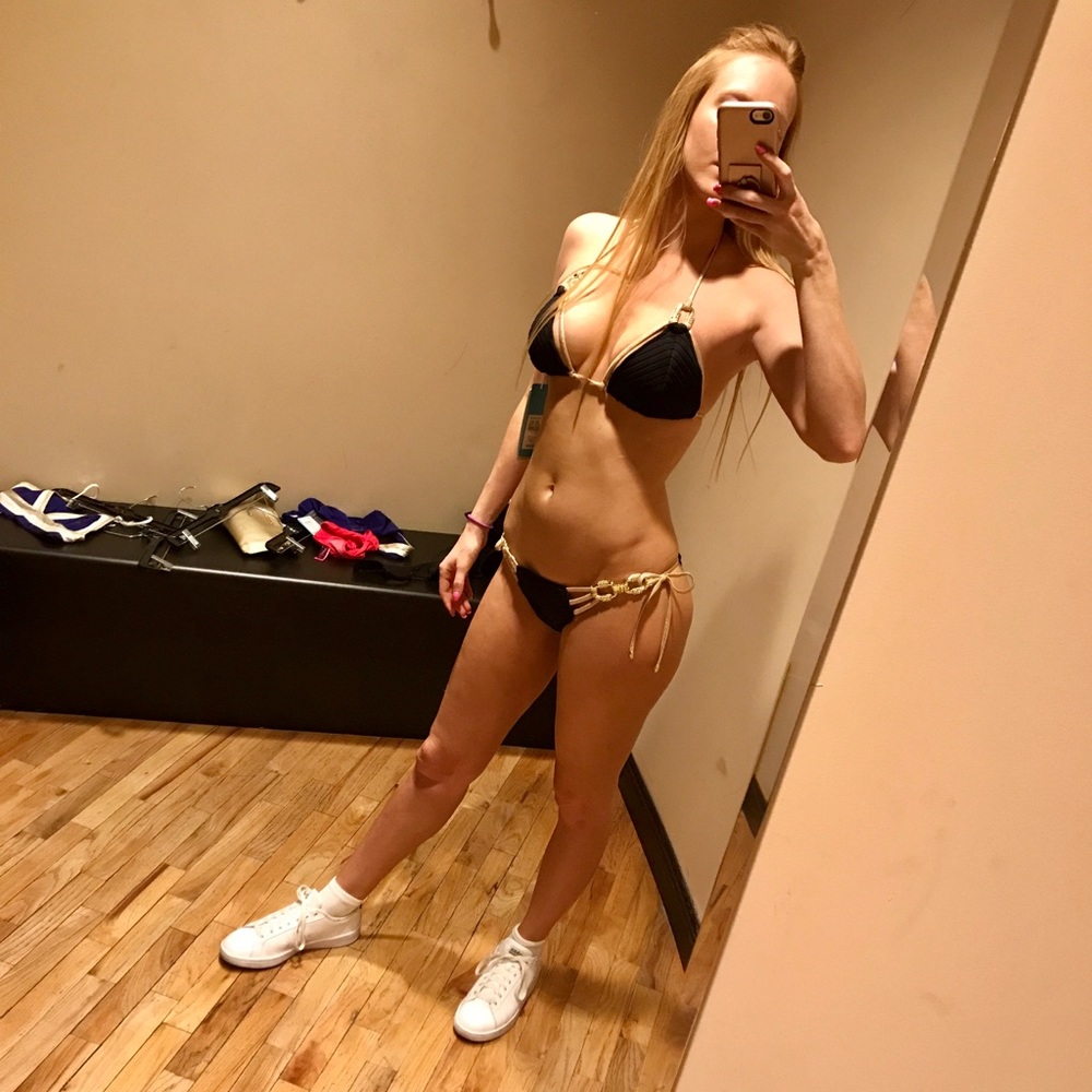 Beach bunny hotline bling sapphire top and bottom